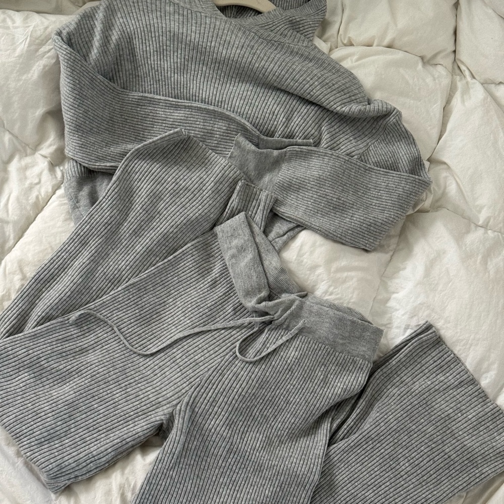 Cozy Gray Ribbed Knit Set